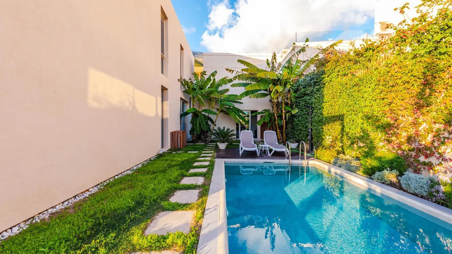 Villa Jerina Green Coast ヒマラ