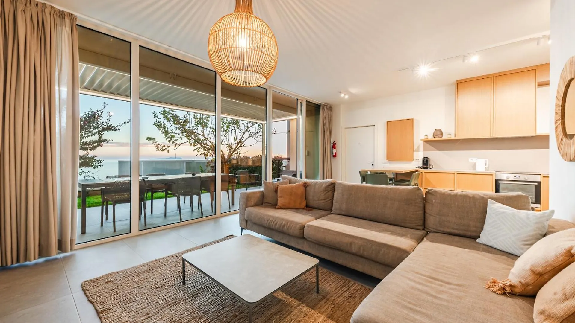 Villa Jerina Green Coast ヒマラ